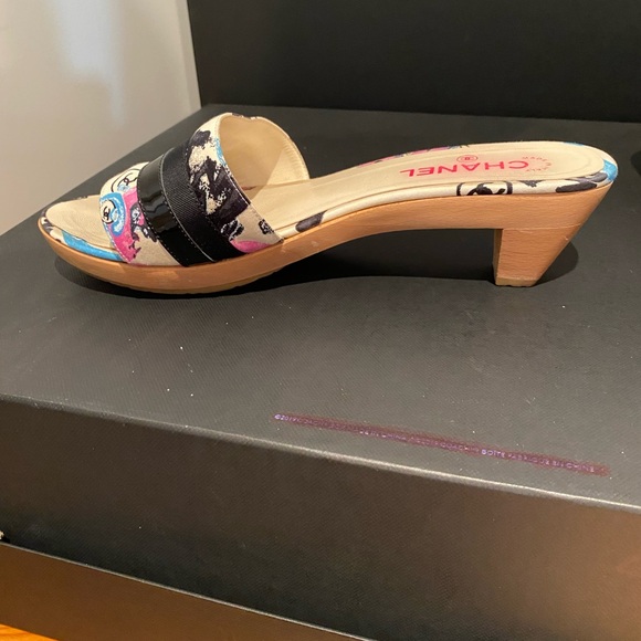 Women’s CHANEL Shoes Sz 40 AUTHENTIC - Picture 6 of 15